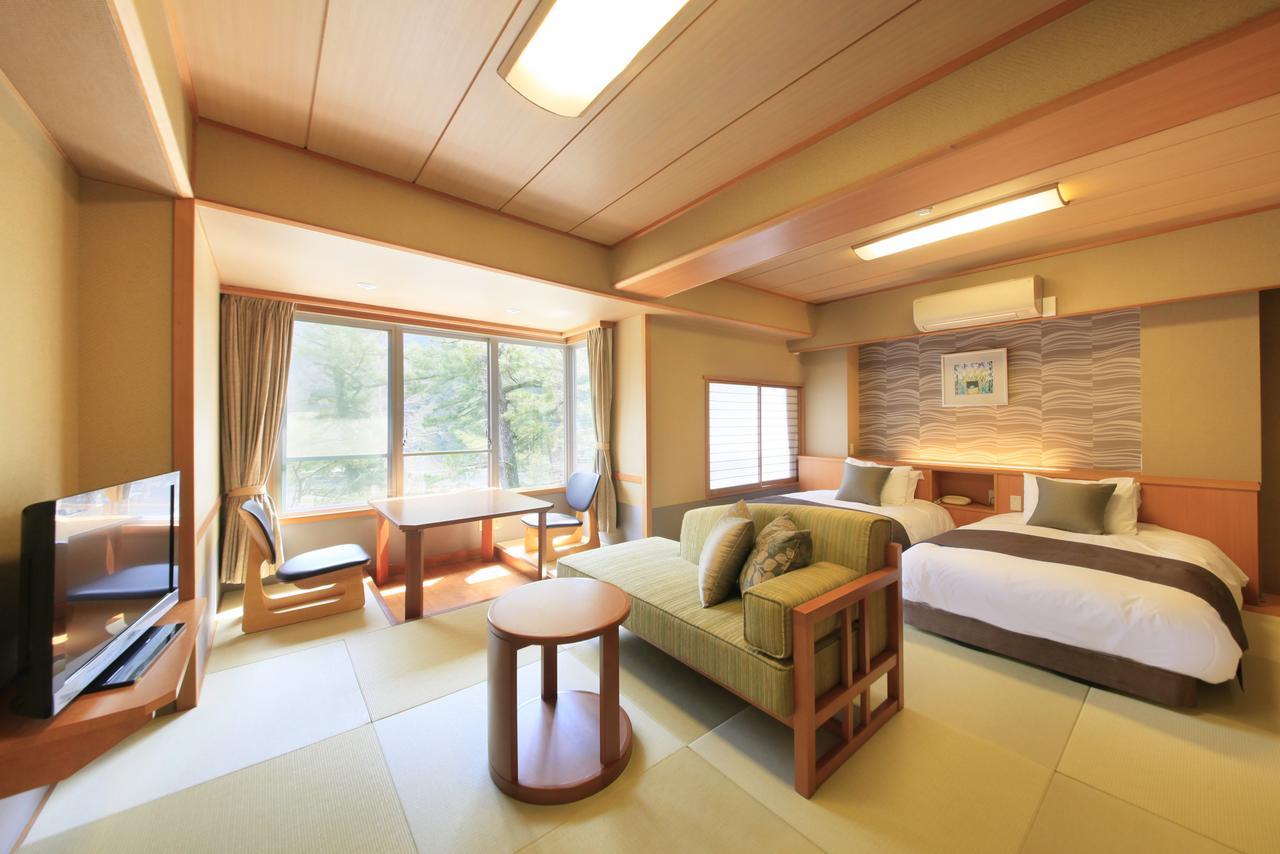 Shimobe Hotel Minobu Eksteriør bilde